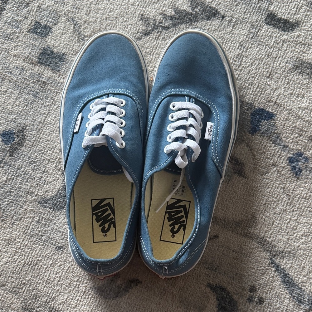 Vans womens Classic Blue Lace-Up Sneakers